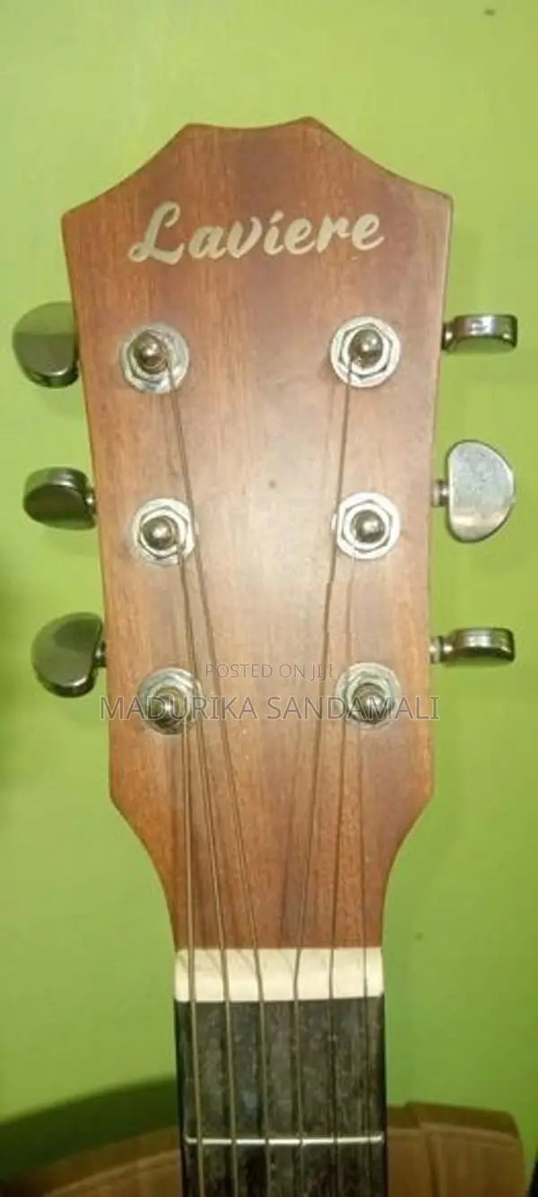 Box Gitar