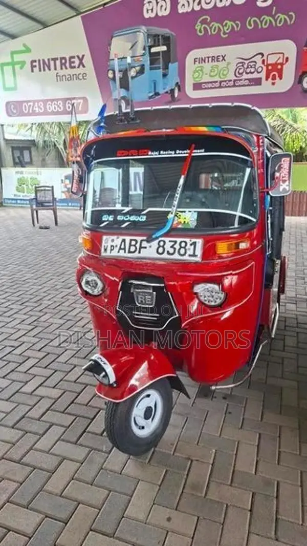 Bajaj RE 4 Stroke 2015