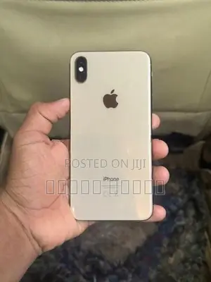 Apple iPhone XS Max (Used)
