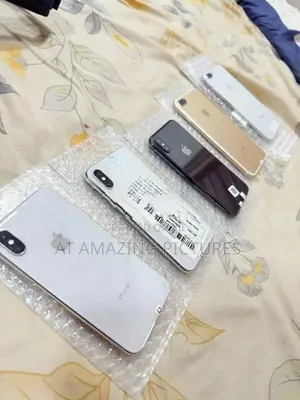 Apple iPhone X (Used)