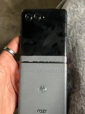 Moto RAZR 2024 (Used)