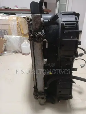 Toyota kDH Radiator with fan