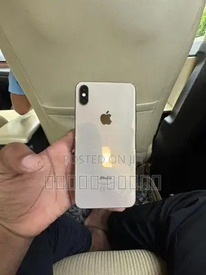 Apple iPhone XS Max (Used)