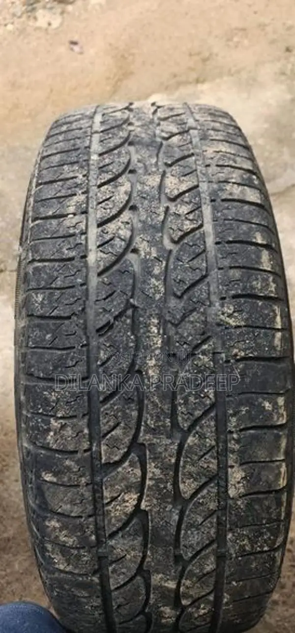 265/65/17 4 Tyres