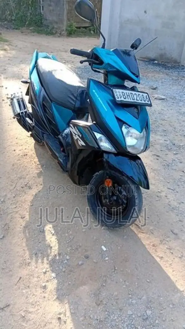 Yamaha Ray ZR 2018