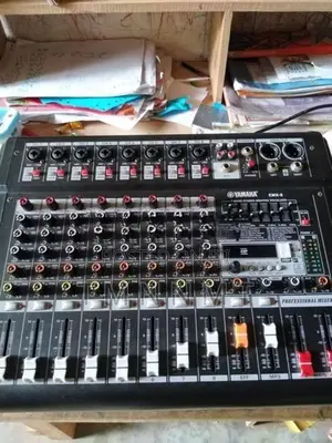 Double Top 2 speaker with Powered Mixer
