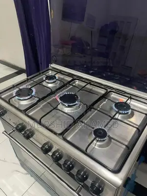 Gas stove