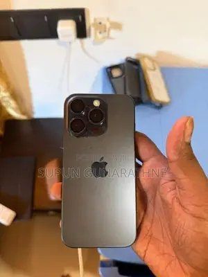 Apple iPhone 15 Pro (Used)