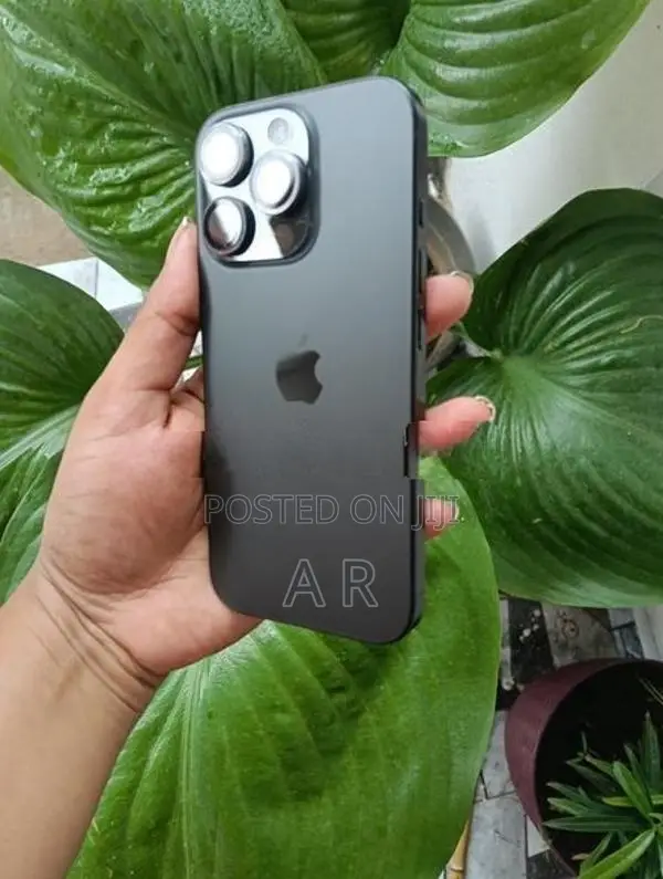 Apple iPhone 16 Pro 128GB (Used)