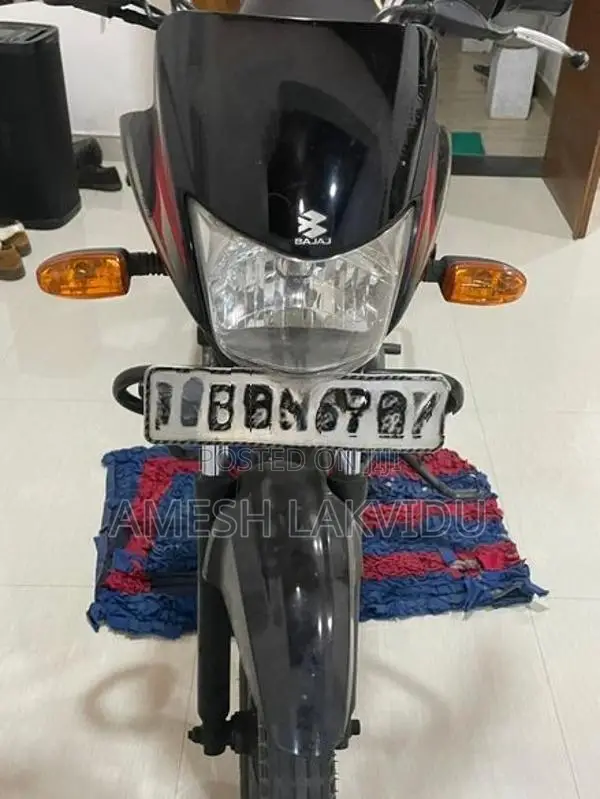 Bajaj Platina 110 2016