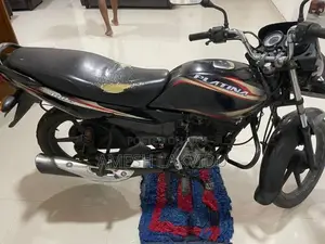 Bajaj Platina 110 2016