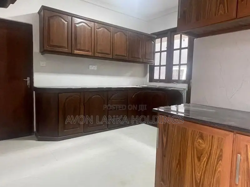 House for Rent in Thalangama Koswatta 4 Br