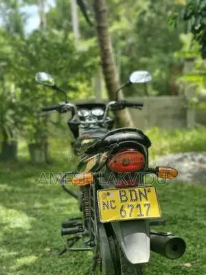 Bajaj Platina 110 2016