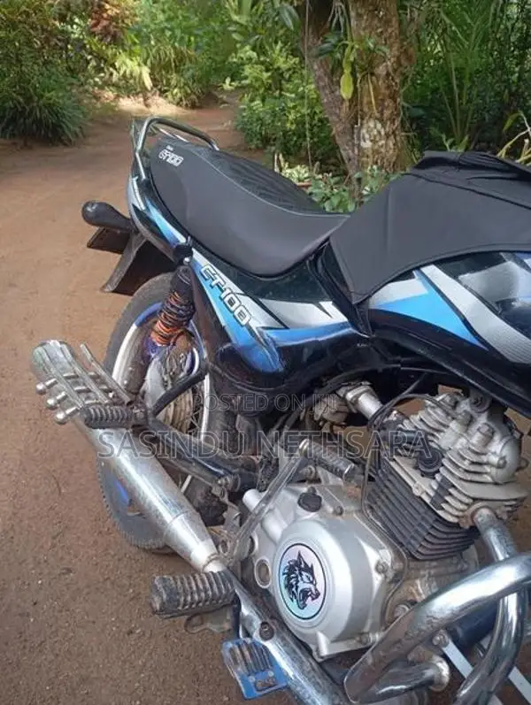 Bajaj CT100 2011
