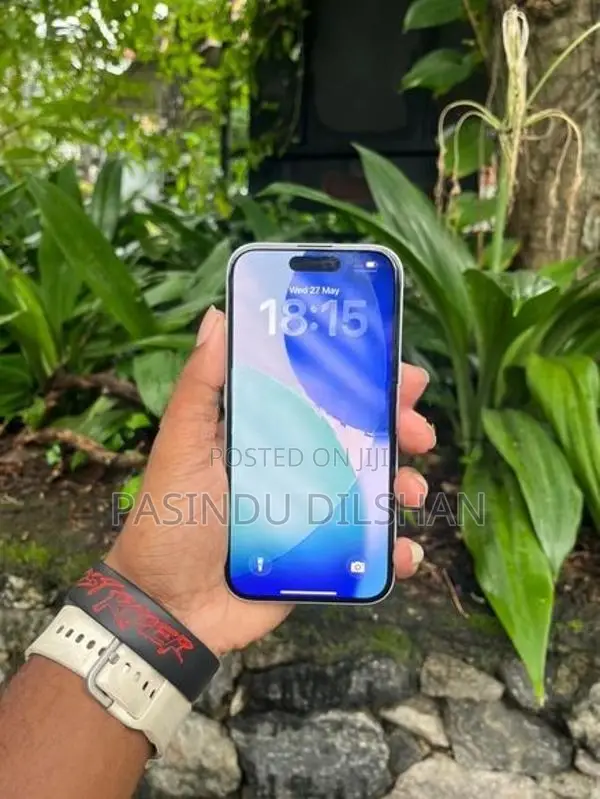 Apple iPhone 16 128GB (Used)