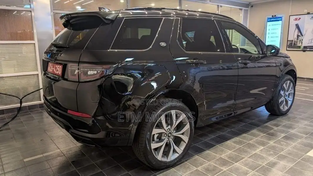Land Rover Discovery Sport Dynamic HSE PHEV 2026