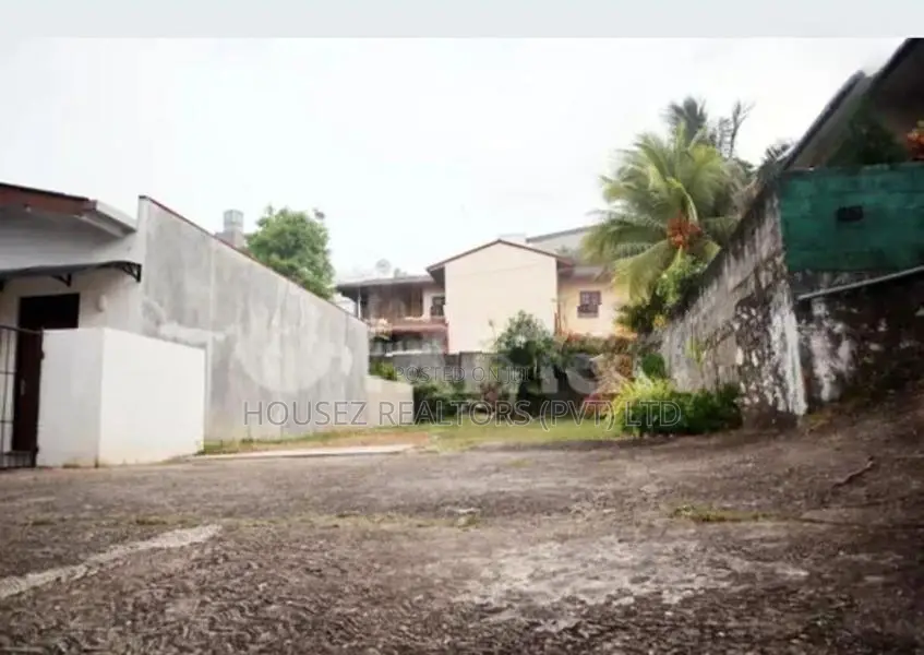 Bare Land for Sale – Kotte (Ethul / Angampitiya Road)
