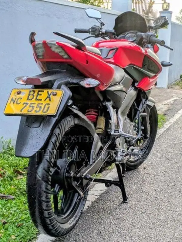 Bajaj Pulsar AS 150 2015