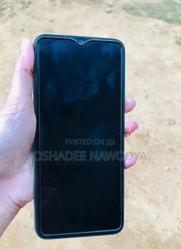 Realme C11 (Used)