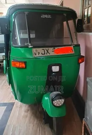 Bajaj RE 2001