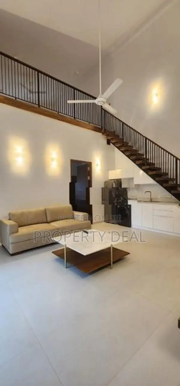 3 Bedrooms Furnished House For Rent in Colombo 7 - PDH77