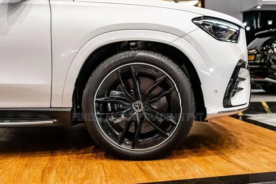 Mercedes Benz GLE 400 e AMG Premium Plus 2025