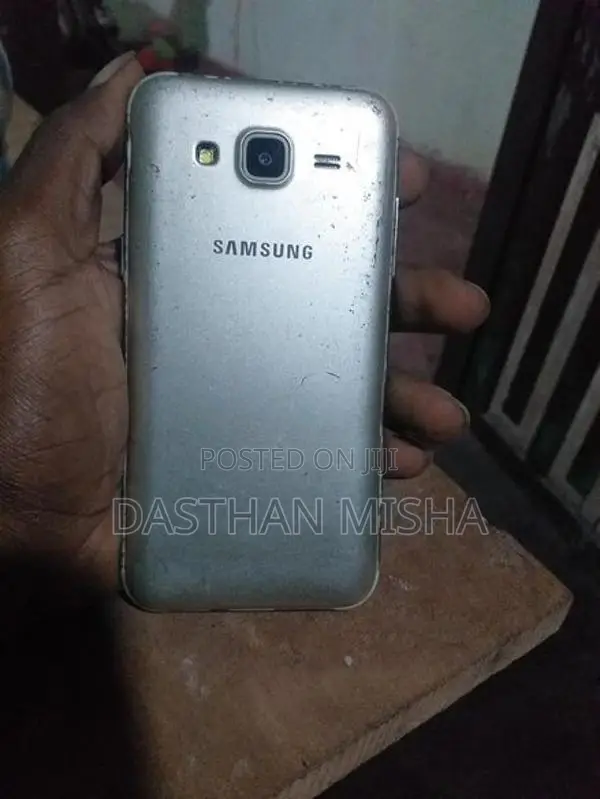 Samsung Galaxy J5 4G (Used)