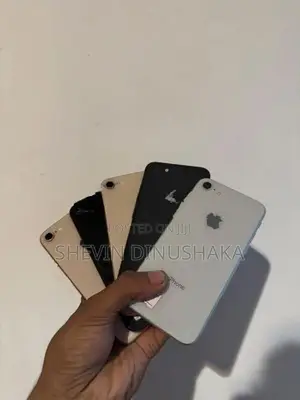 Apple iPhone 8 (Used)