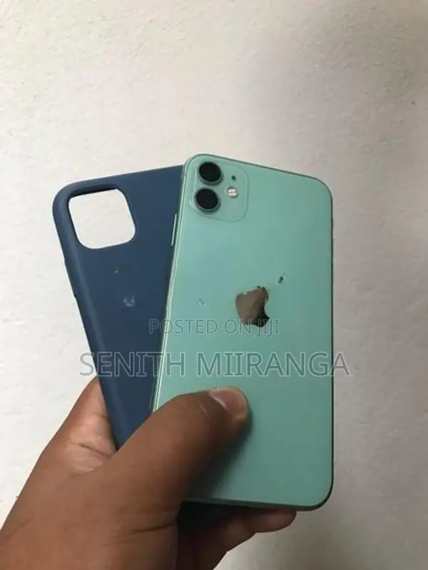 Apple iPhone 11 (Used)