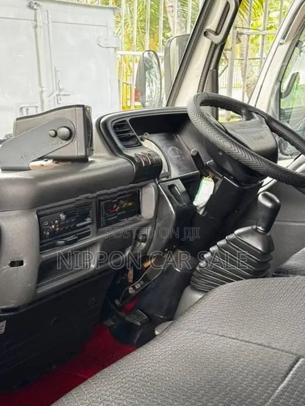 Isuzu 250 AKR66L Dunu 14/5 2001