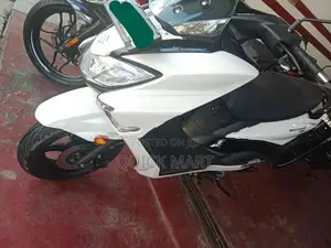 Suzuki Burgman 2026