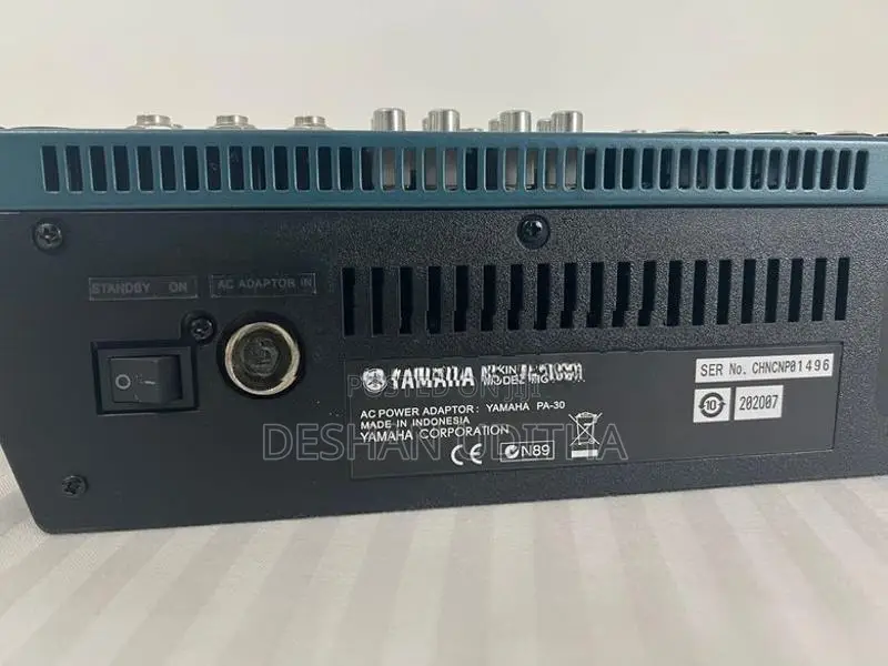 Yamaha Mixer MG 16 6CX