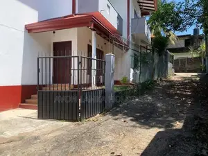 House for Sale in Thalawathugoda 5BR