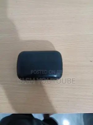 M10 TWS Bluetooth Earbud