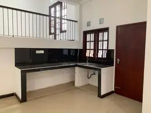 House for Sale in Thalawathugoda 5BR