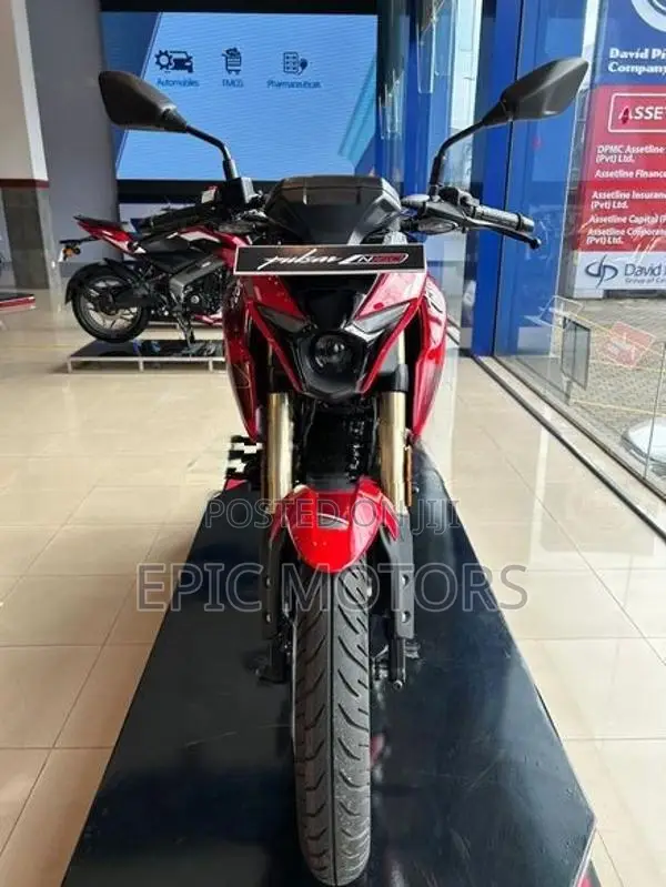 Bajaj Pulsar N160 Premium 2026