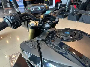 Bajaj Pulsar N160 Premium 2026