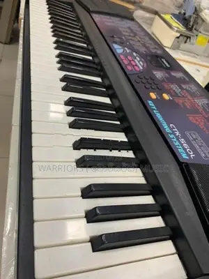 Casio CTK - 560L Keyboard