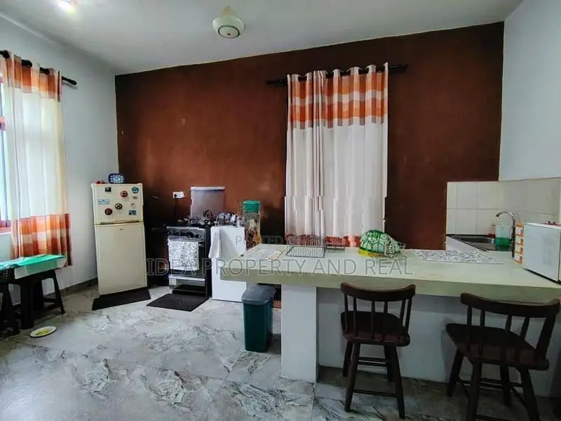 (SDS-507) Valuable Two Storey House Sale in Maharagama Temple Road
