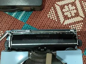 Manual Type Writer