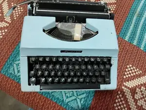 Manual Type Writer