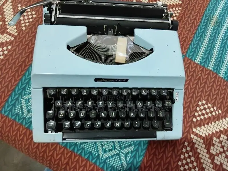 Manual Type Writer