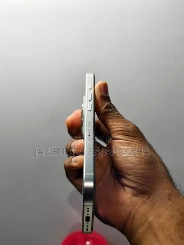 Apple iPhone 15 Pro 256GB (Used)