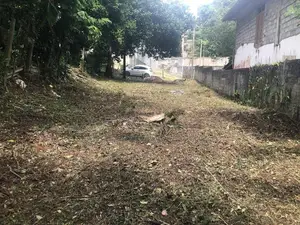 මහනුවර - කටුගස්තොට,යෝජිත මධ්‍යම අධිවේගී මාර්ග පිවිසුමට ආසන්න ඉඩමක්