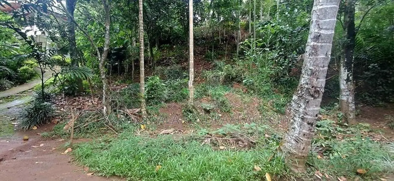 Kandy Sirimalwatta10p Land for Sale