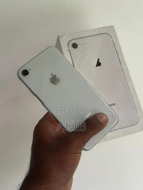 Apple iPhone 8 64GB (Used)
