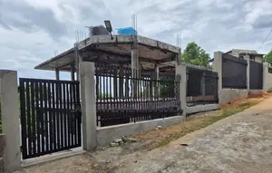 මහනුවර,ගුරුදෙනිය දර්ශනීය පරිසරයක ඇති නවීන තෙමහල් නිවසක් විකිණීමට