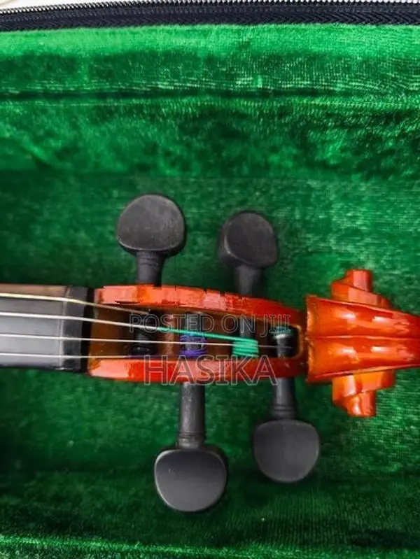 Violin - Antonius Stradivarius