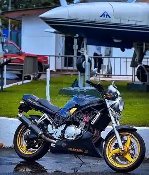 Suzuki Bandit 250S 2005