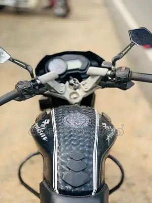 Bajaj Pulsar 135 WJ 5338 2011